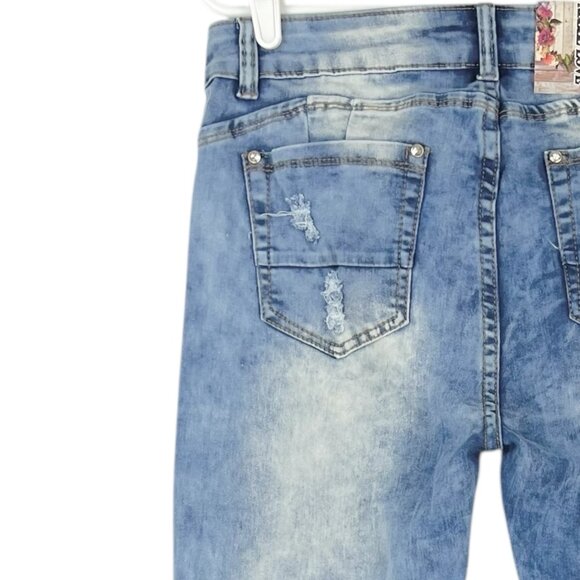 Rebel Love Women Distressed Patch Mid Wash Blue Skinny Stretch Jean Sz 13/14 NWT - Picture 6 of 14